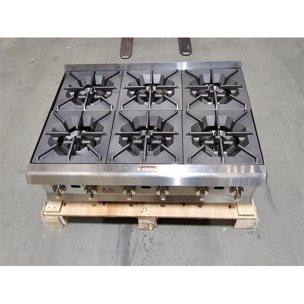 Scratch and Dent Cooking Performance Group R-CPG-36-NL 6 Burner Gas Countertop Range / Hot Plate - 132,000 BTU