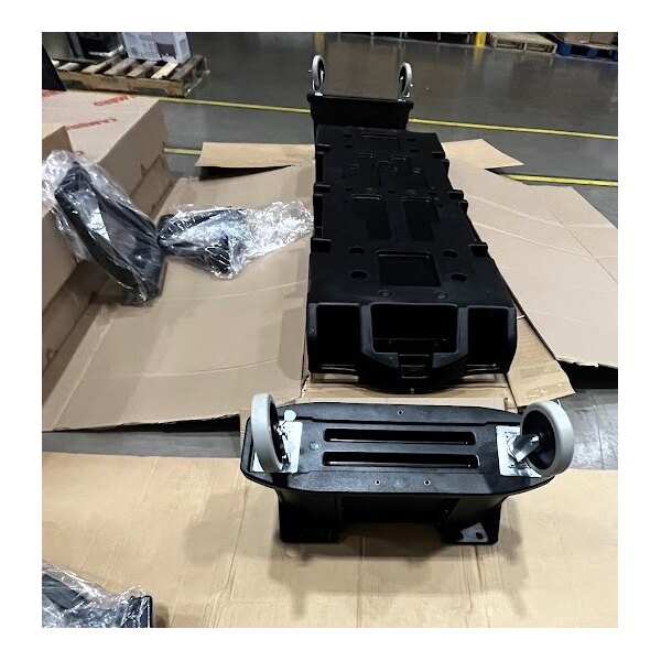 Scratch and Dent Cambro VBRL6110 Black 6' Versa Food / Salad Bar with Standard Casters - Low Height