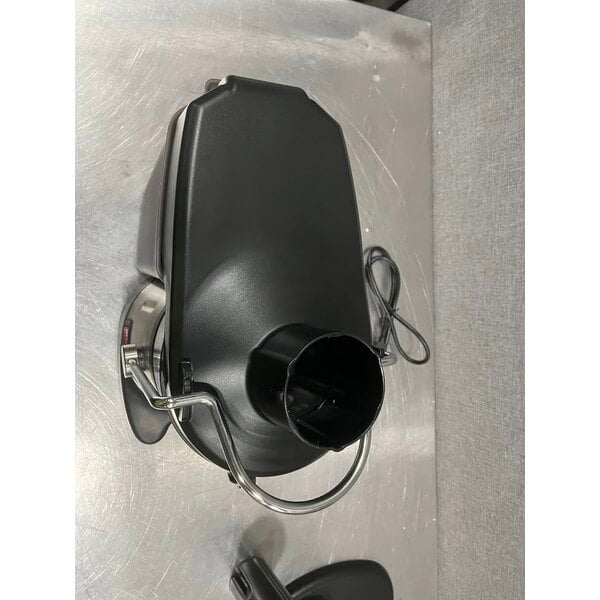 Scratch and Dent AvaMix JE700 Continuous Feed Juice Extractor with Pulp Ejection - 120V