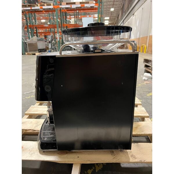 Scratch and Dent Schaerer Coffee Art Plus 040381-00090EUS Touchscreen Super Automatic Espresso Machine with 2 Hoppers - 208V