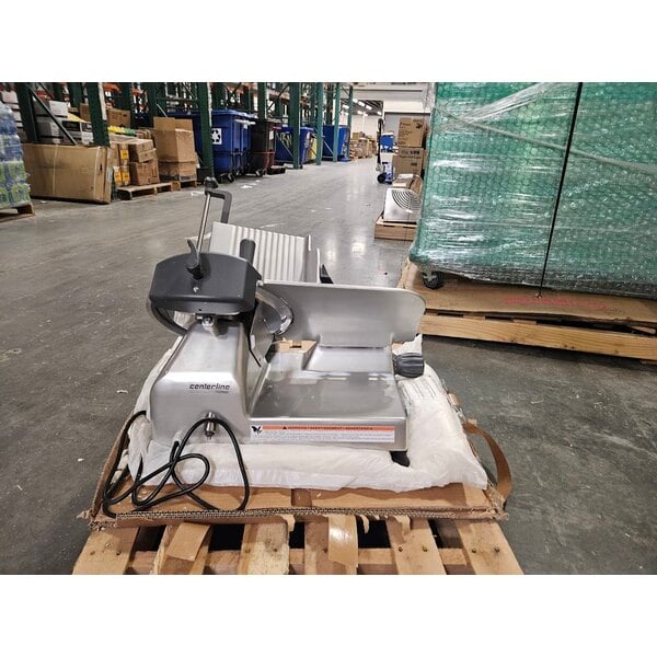 Scratch and Dent Centerline by Hobart EDGE12 12" Manual Meat Slicer - 1/2 hp