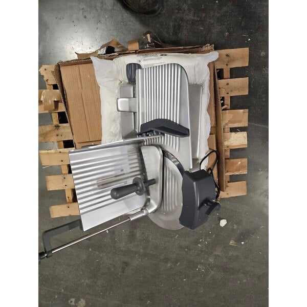 Scratch and Dent Centerline by Hobart EDGE12 12" Manual Meat Slicer - 1/2 hp