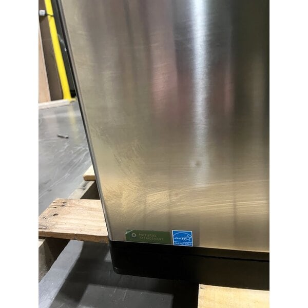 Scratch and Dent Avantco Ice Diamond EMC-H-530-A 30" Air-Cooled Modular Half Cube Ice Machine - 518 lb., 115V