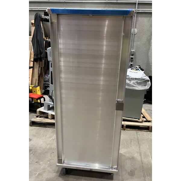 Scratch and Dent Regency 40 Pan End Load Enclosed Bun / Sheet Pan Rack with Clear Acrylic Door - Welded