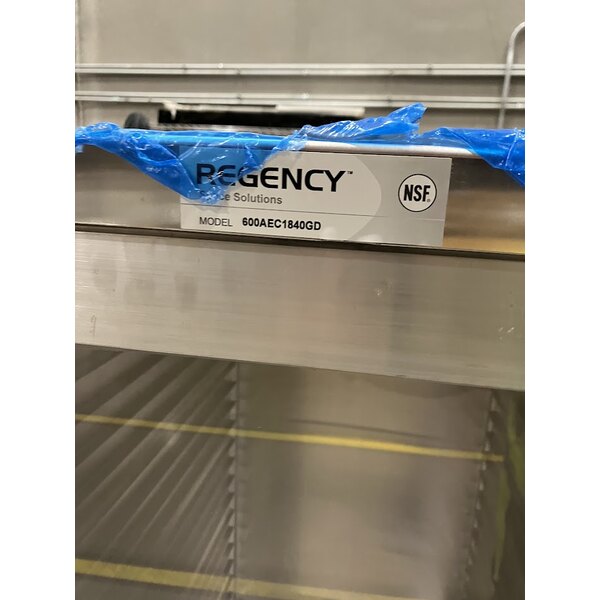 Scratch and Dent Regency 40 Pan End Load Enclosed Bun / Sheet Pan Rack with Clear Acrylic Door - Welded