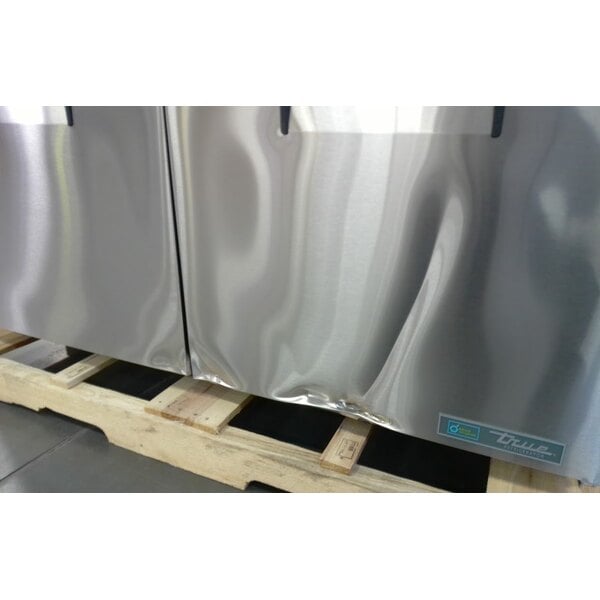 Scratch and Dent True TSSU-60-16-HC 60 3/8" 2 Door Refrigerated Sandwich Prep Table