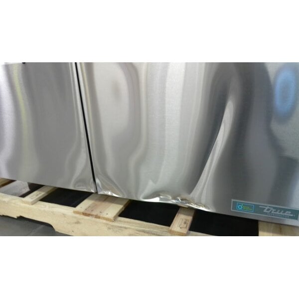 Scratch and Dent True TSSU-60-16-HC 60 3/8" 2 Door Refrigerated Sandwich Prep Table