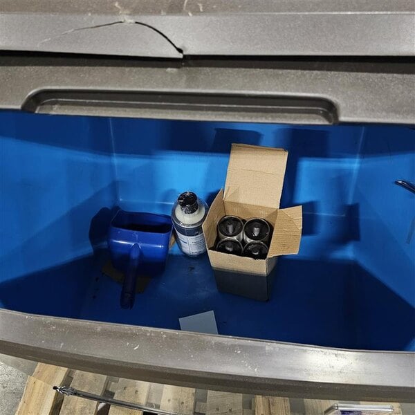 Scratch and Dent Manitowoc UDP0190A-161B NEO 26" Air Cooled Undercounter Full Dice Cube Ice Machine with 90 lb. Bin - 115V, 200 lb.