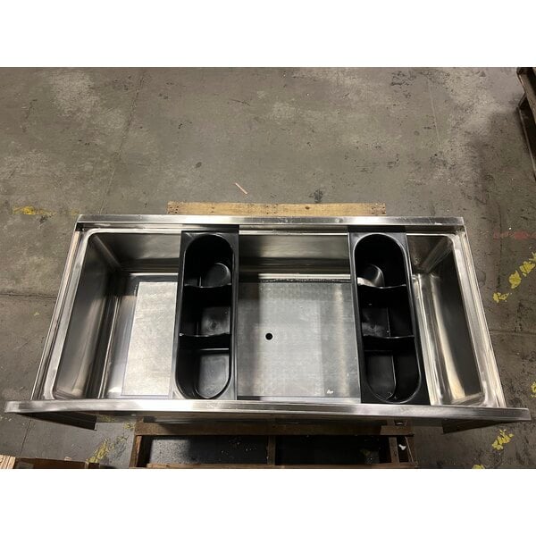 Scratch and Dent Regency 18" x 36" Underbar Ice Bin with 7 Circuit Post-Mix Cold Plate and Bottle Holders - 79 lb.