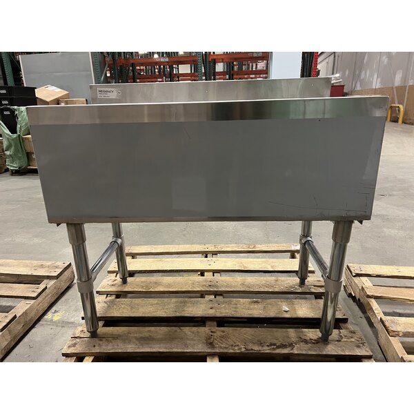 Scratch and Dent Regency 18" x 36" Underbar Ice Bin with 7 Circuit Post-Mix Cold Plate and Bottle Holders - 79 lb.