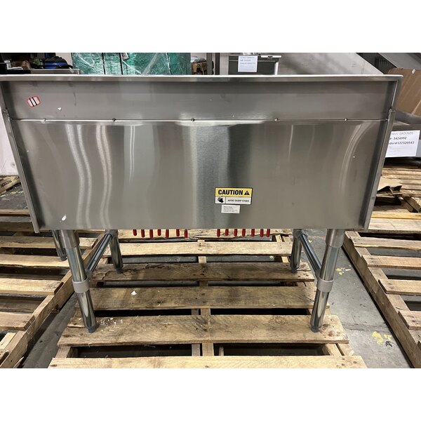 Scratch and Dent Regency 18" x 36" Underbar Ice Bin with 7 Circuit Post-Mix Cold Plate and Bottle Holders - 79 lb.