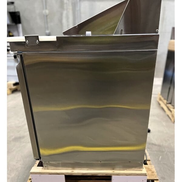 Scratch and Dent Avantco ZPT-36-FB-HC 36" 2 Door Front Breathing Cutting Top Refrigerated Sandwich Prep Table