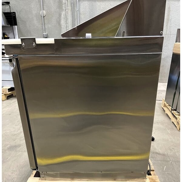 Scratch and Dent Avantco ZPT-36-FB-HC 36" 2 Door Front Breathing Cutting Top Refrigerated Sandwich Prep Table