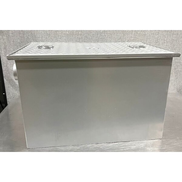 Scratch and Dent Regency 40 lb. 20 GPM Grease Trap with 3" Non-Threaded Connections - PDI Certified