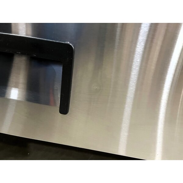 Scratch and Dent Avantco CBE-60-HC 60" 2 Drawer Refrigerated Chef Base