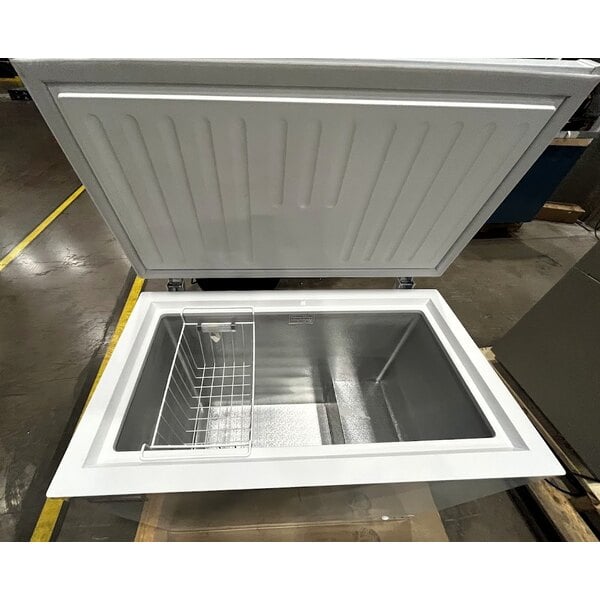 Scratch and Dent Galaxy CF7 Commercial Chest Freezer - 7 cu. ft.