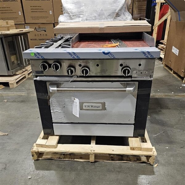 Scratch and Dent Garland SunFire Series X36-2G24R Natural Gas 2 Burner Gas Range with 24" Griddle and Standard Oven - 129,000 BTU