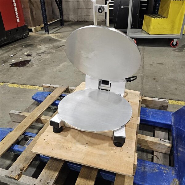 Scratch and Dent Estella DPC18T 18" Dual-Heat Manual Clamshell Pizza / Tortilla Dough Press - 240V, 3300W