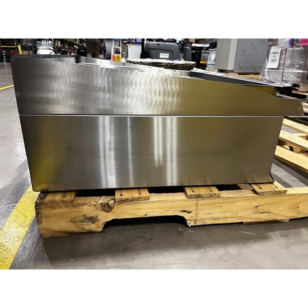 Scratch and Dent Cooking Performance Group CR-CPG-36-NL 36" Gas Countertop Radiant Charbroiler - 120,000 BTU