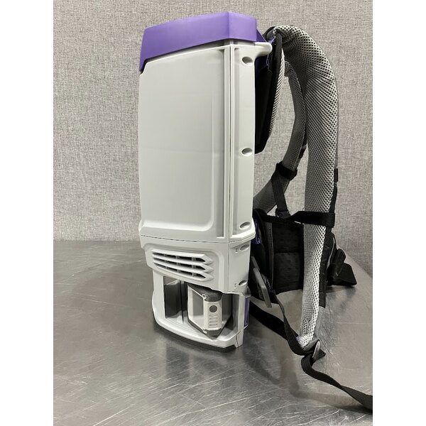 Scratch and Dent ProTeam GoFit® 6 107784 4.0 Ah 6 Qt. Cordless Backpack Vacuum with 107532 ProBlade Hard Surface and Carpet Kit