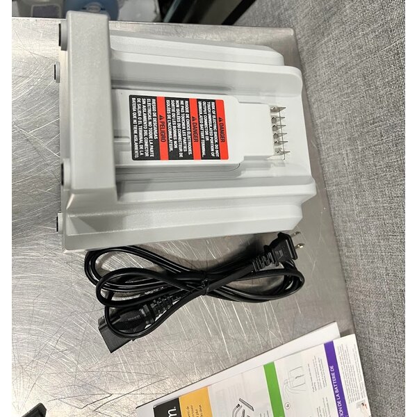 Scratch and Dent ProTeam GoFit® 6 107782 4.0 Ah 6 Qt. Cordless Backpack Vacuum with 107100 Xover Multi-Surface Telescoping Wand Kit