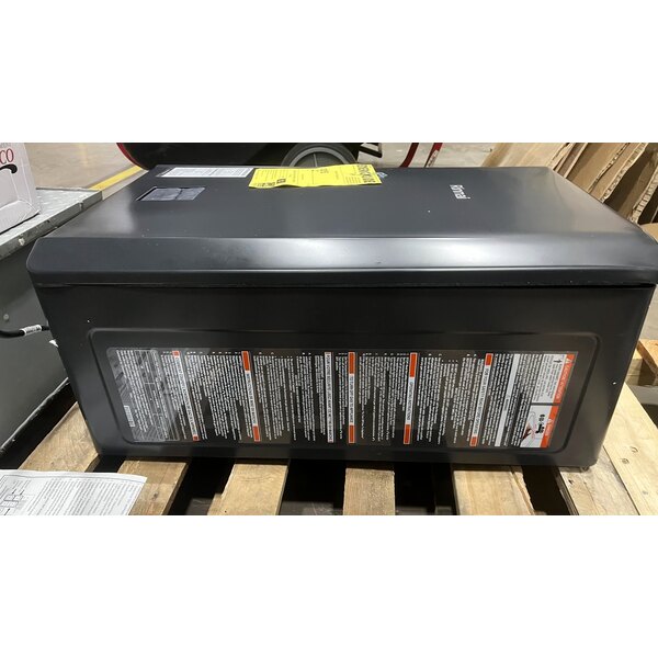 Scratch and Dent Rinnai SENSEI CX199iN Natural Gas / Liquid Propane Wall-Mounted Indoor / Outdoor Tankless Water Heater - 120V, 199,000 BTU, 11.0 GPM