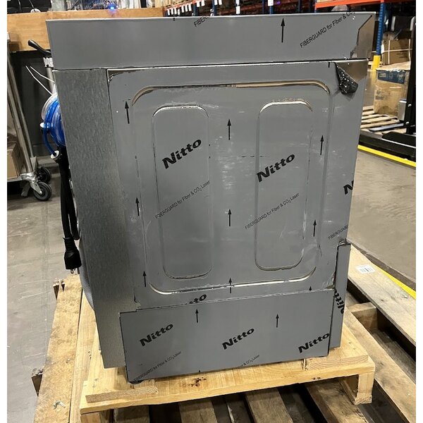 Scratch and Dent Noble Warewashing HTGW High-Temperature Underbar Glass Washer - 208V/240V, 1 Phase