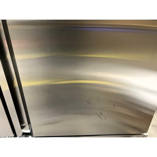 Scratch and Dent Avantco SS-3R-HC 81 5/16" Stainless Steel Solid Door Reach-In Refrigerator