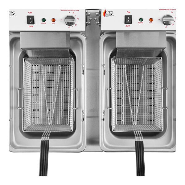 Scratch and Dent Cooking Performance Group EF302 30 lb. Dual Tank Heavy-Duty Electric Countertop Fryer - 208/240V, 8400/11,000W