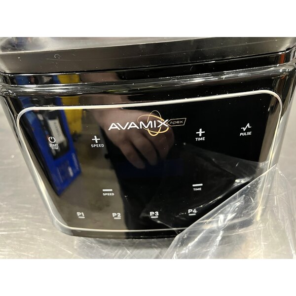 Scratch and Dent AvaMix Apex HBX2000 64 oz. 3 1/2 hp Programmable Commercial Blender with Touchpad and Sound Enclosure - 120V