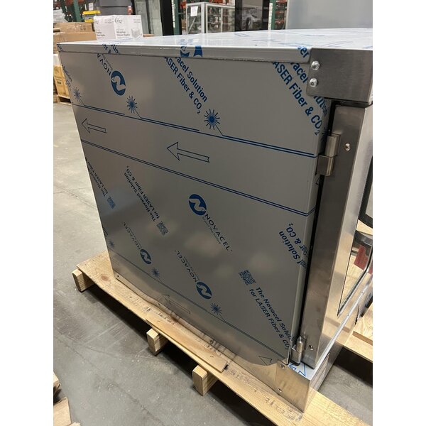 Scratch and Dent Vulcan VC5ED-12D1 240/3 Single Deck Full Size Electric Convection Oven With Legs - 240V, Field Convertible, 12 kW