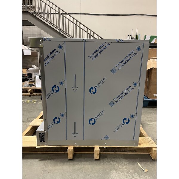 Scratch and Dent Vulcan VC5ED-12D1 240/3 Single Deck Full Size Electric Convection Oven With Legs - 240V, Field Convertible, 12 kW