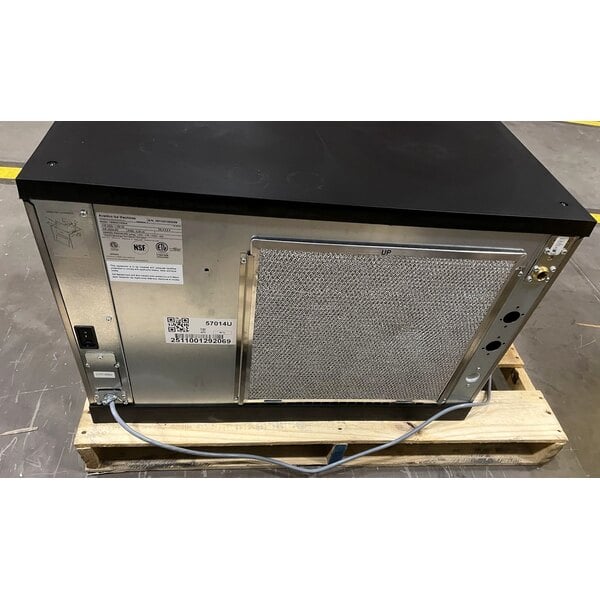 Scratch and Dent Avantco Ice Diamond EMC-H-530-A 30" Air-Cooled Modular Half Cube Ice Machine - 518 lb., 115V