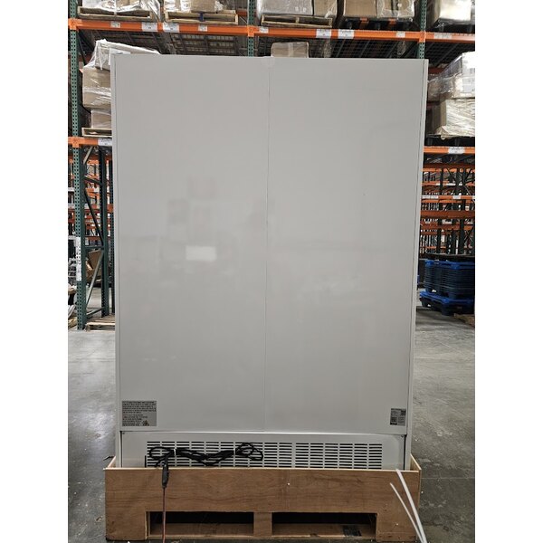 Scratch and Dent Avantco GDC-49-HC 53" White Customizable Swing Glass Door Merchandiser Refrigerator with LED Lighting