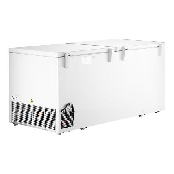 Scratch and Dent Galaxy CF30HC Commercial Chest Freezer - 30 cu. ft.