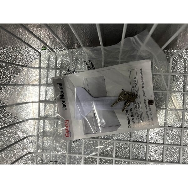 Scratch and Dent Galaxy CF30HC Commercial Chest Freezer - 30 cu. ft.