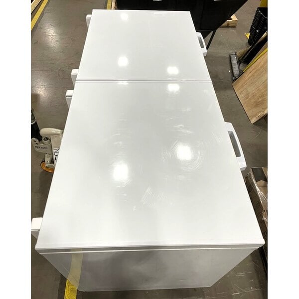 Scratch and Dent Galaxy CF30HC Commercial Chest Freezer - 30 cu. ft.