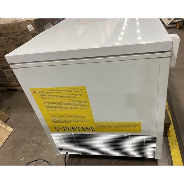 Scratch and Dent Galaxy CF30HC Commercial Chest Freezer - 30 cu. ft.