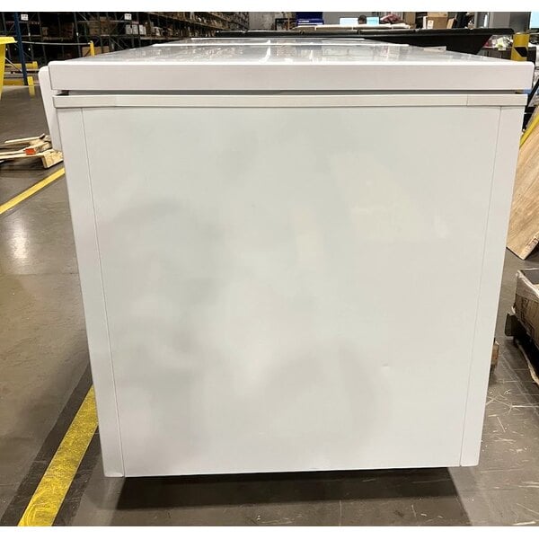 Scratch and Dent Galaxy CF30HC Commercial Chest Freezer - 30 cu. ft.