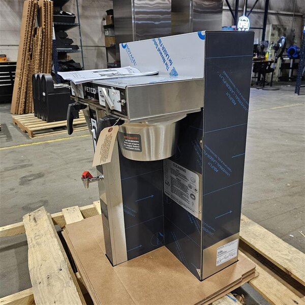 Scratch and Dent Fetco CBS-52H-15 C52016 Stainless Steel Twin Automatic Coffee Brewer - 120/208-240V