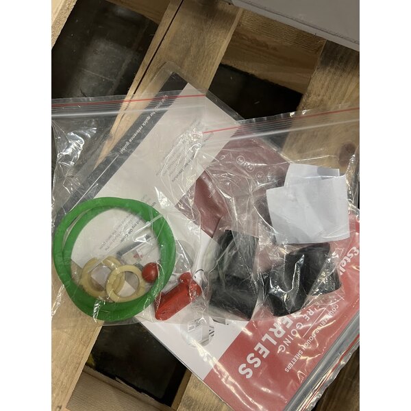 Scratch and Dent Estella EDS18S 18" Countertop One Stage Dough Sheeter - 120V, 1/2 HP