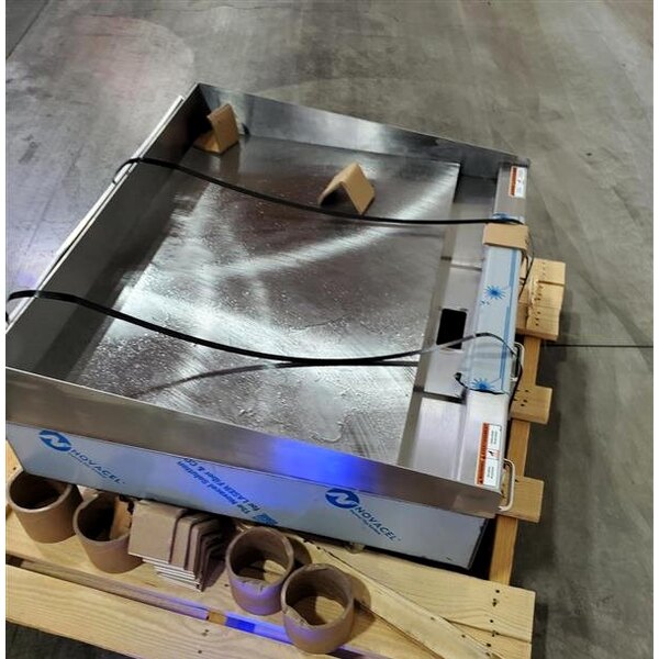 Scratch and Dent Vulcan MSA36-101 36" Countertop Natural Gas Griddle with Snap Action Thermostatic Controls - 81,000 BTU