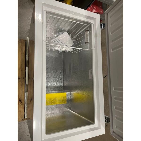 Scratch and Dent Galaxy CF7 Commercial Chest Freezer - 7 cu. ft.