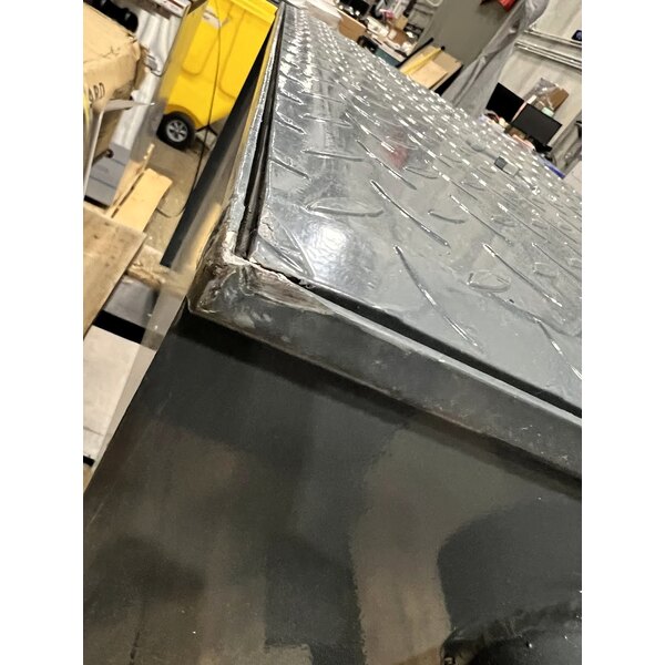 Scratch and Dent Watts WD-25 50 lb. Grease Trap