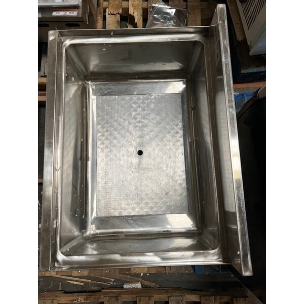 Scratch and Dent Regency 18" x 24" Underbar Ice Bin with 7 Circuit Post-Mix Cold Plate, Bottle Holders, and Sliding Lid - 51 lb.