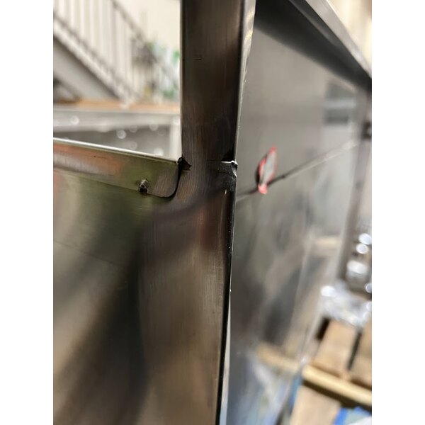 Scratch and Dent Regency 18" x 24" Underbar Ice Bin with 7 Circuit Post-Mix Cold Plate, Bottle Holders, and Sliding Lid - 51 lb.