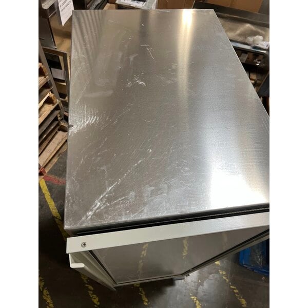 Scratch and Dent Avantco HEAT-1836I Full Size Insulated Heated Holding Cabinet with Clear Door - 120V