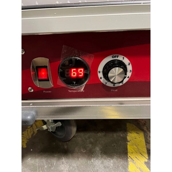 Scratch and Dent Avantco HEAT-1836I Full Size Insulated Heated Holding Cabinet with Clear Door - 120V