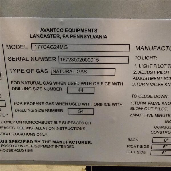 Scratch and Dent Avantco Chef Series CAG-24-MG 24" Countertop Gas Griddle with Manual Controls - 60,000 BTU