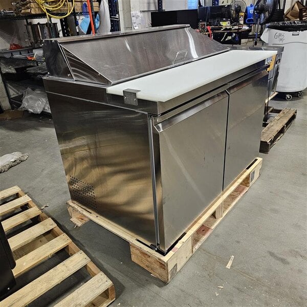 Scratch and Dent Avantco SS-PT-48-HC 46 3/4" 2 Door Stainless Steel Refrigerated Sandwich Prep Table